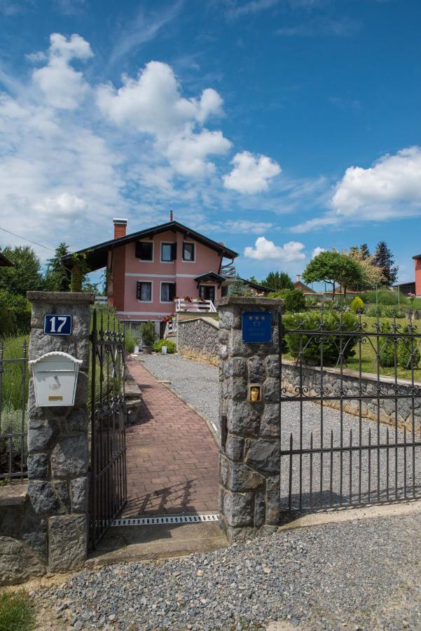 Country House Vrbovcanka Daruvar Extérieur photo